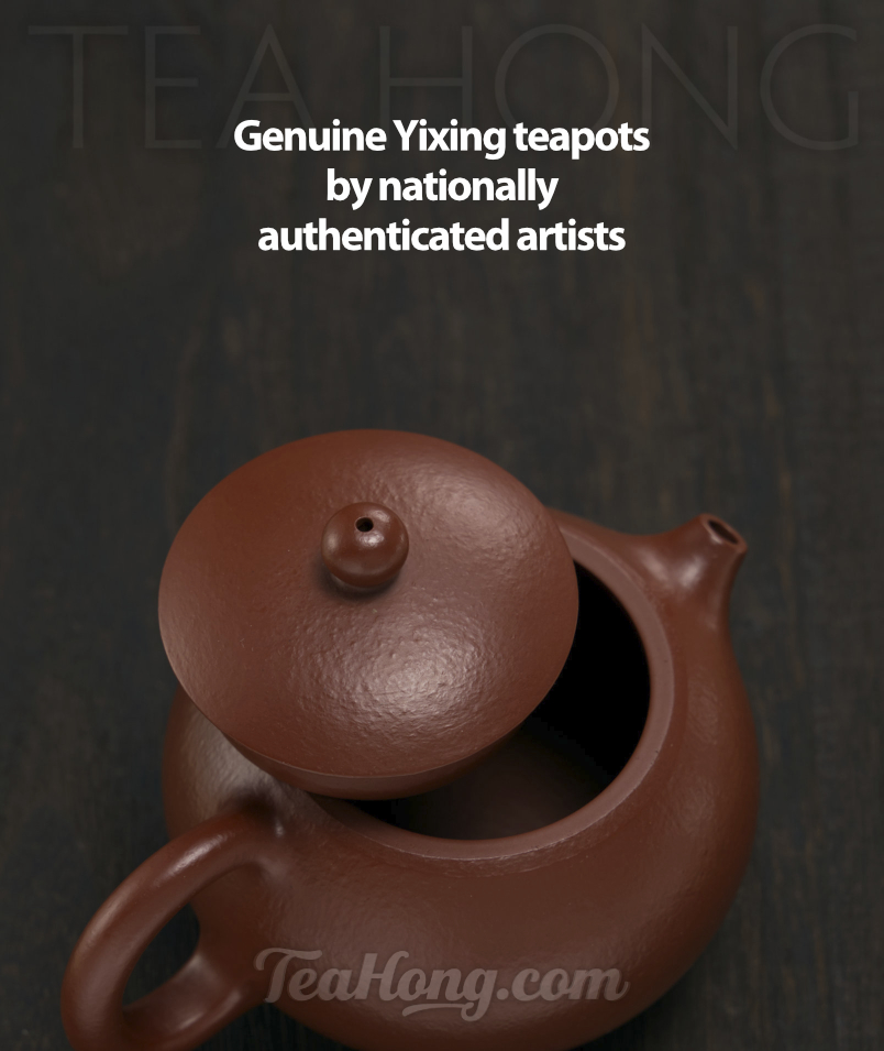 Genuine Yixing teapot by Fan Xi Ming